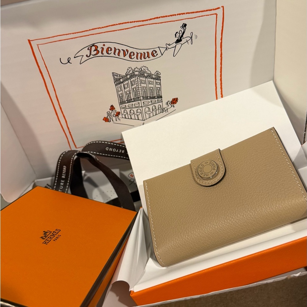 Sold 🎉Brand New Hermes Tan Leather Mini Wallet Card Holder